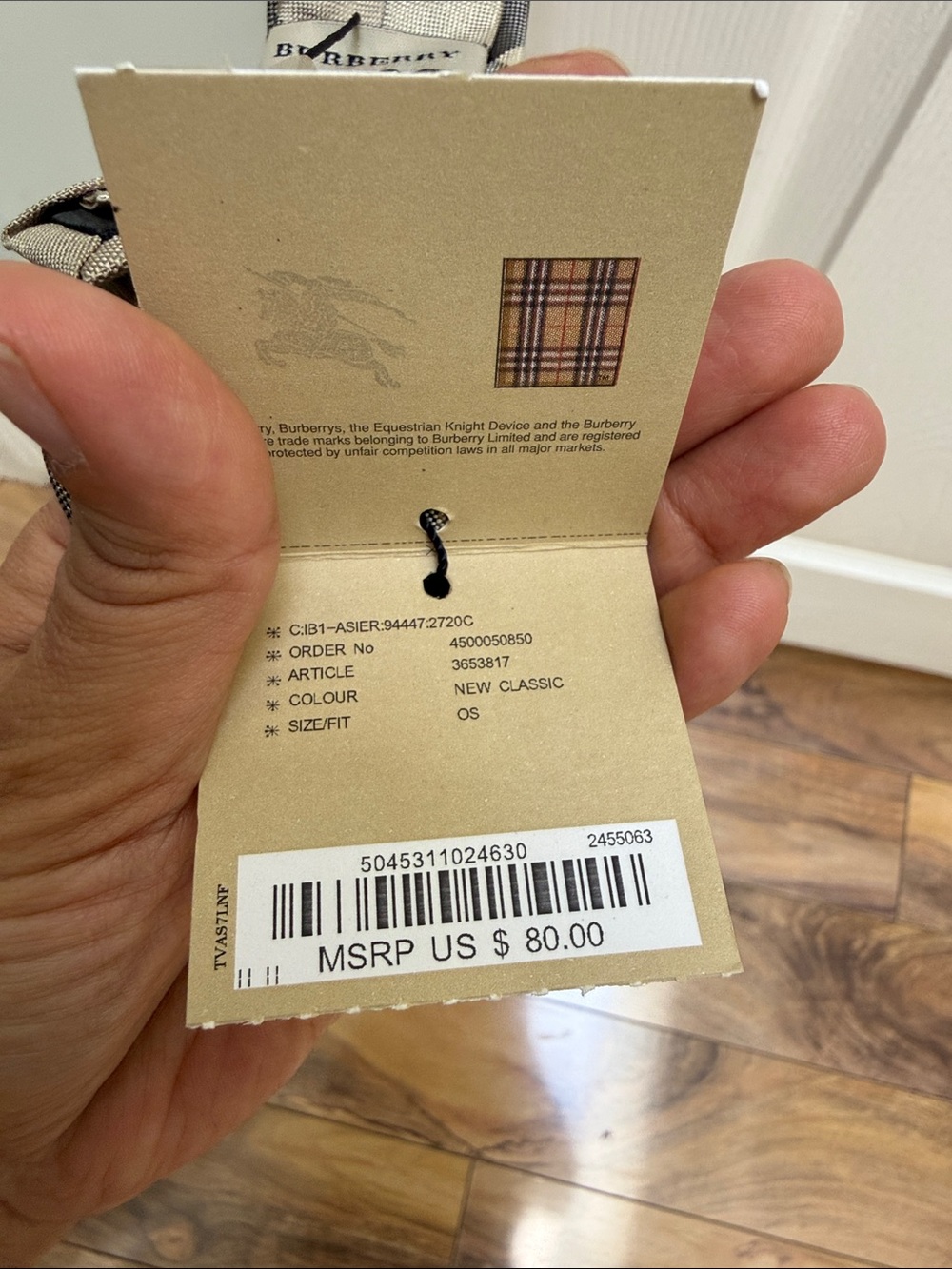NWT Boys Burberry Plaid Skinny Tie in Olive with Black and Tan Accents - Picture 5 of 7